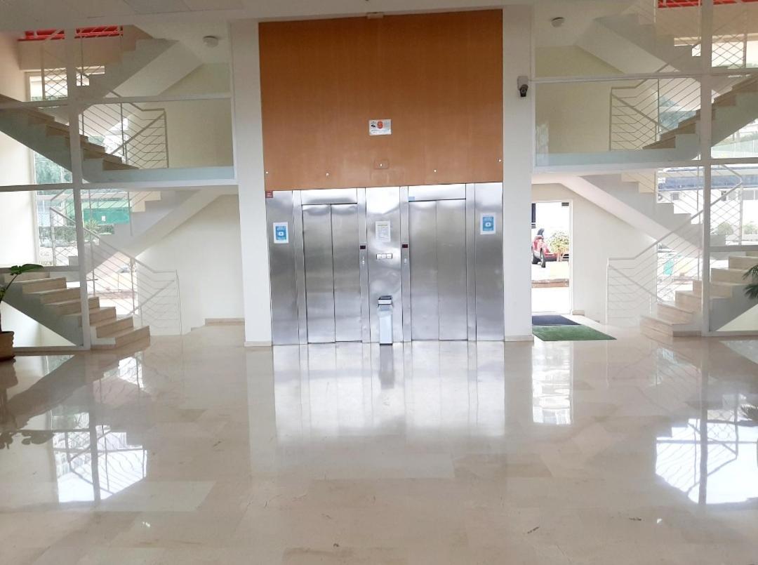 Apartamento Vacanza Luxury Complex- Parking , Pool Only In The Summer , Rincon De Loix Benidorm Exterior foto