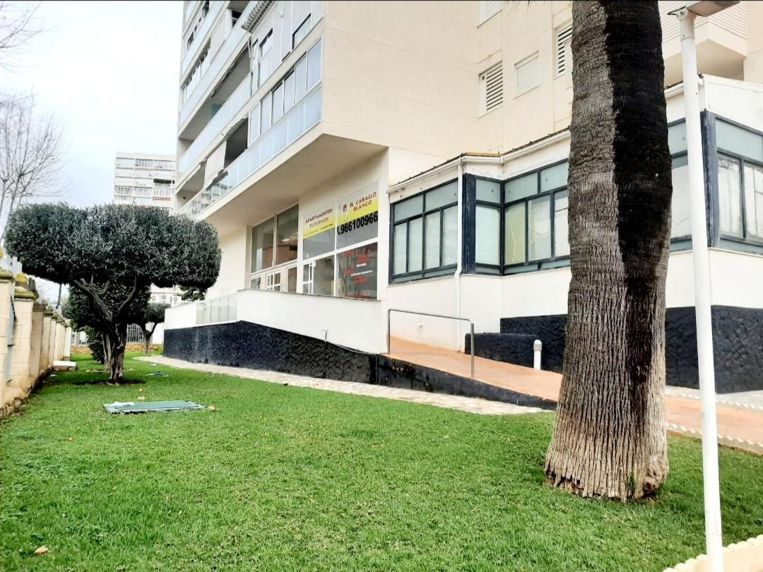 Apartamento Vacanza Luxury Complex- Parking , Pool Only In The Summer , Rincon De Loix Benidorm Exterior foto